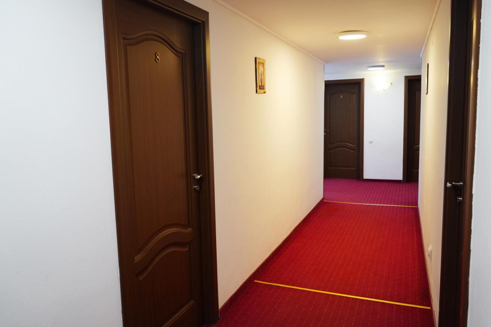 Vila Sohodol Travel Törcsvár Kültér fotó